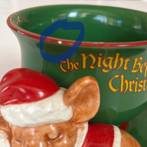 Teleflora Christmas Planter Night Before Christmas Sleeping Mouse Cup & Saucer - Picture 4 of 5